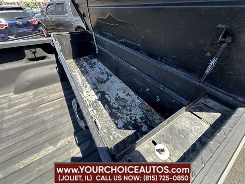 Used 2017 GMC Sierra 1500 SLT w/ SLT Premium Package image 8