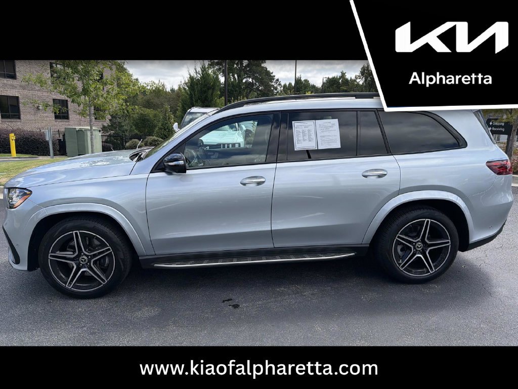 Used 2025 Mercedes-Benz GLS 450 4MATIC image 6