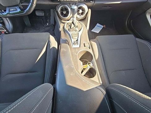 Used 2017 Chevrolet Camaro LT w/ RS Package image 7