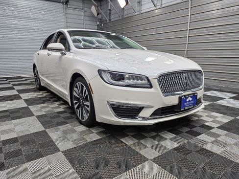 Used 2020 Lincoln MKZ Reserve w/ Elements Package FWD image 4