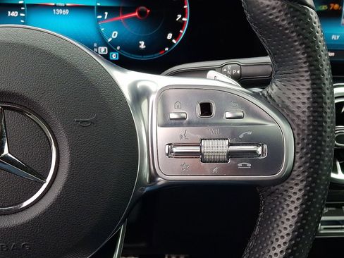 Certified 2023 Mercedes-Benz GLB 250 4MATIC image 22