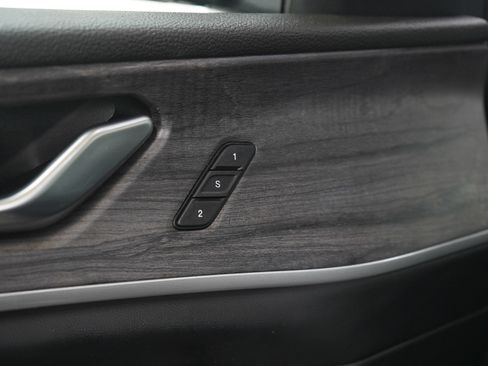 Used 2022 Jeep Grand Cherokee L Limited w/ Trailer Tow Group (B) image 24