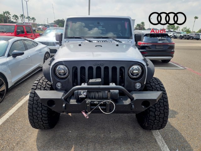 Used 2015 Jeep Wrangler Unlimited Sport AWD/4WD image 2