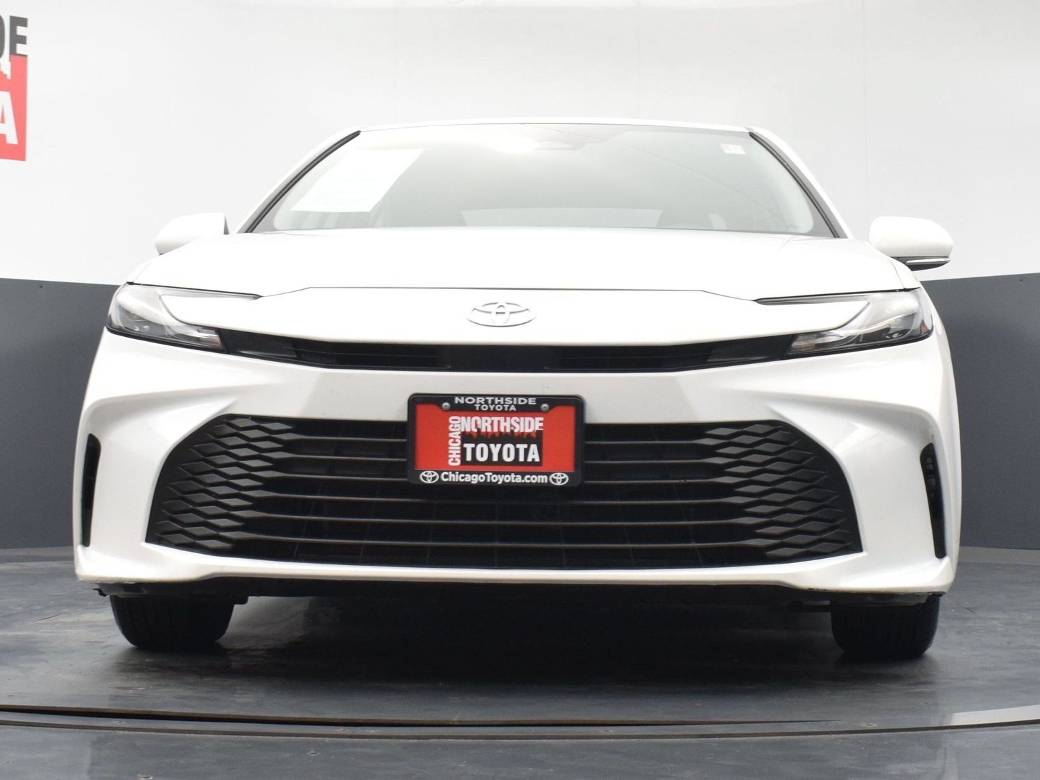 Used 2025 Toyota Camry LE w/ Convenience Package FWD image 31