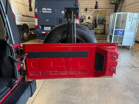 Used 2008 Jeep Wrangler X AWD/4WD image 23