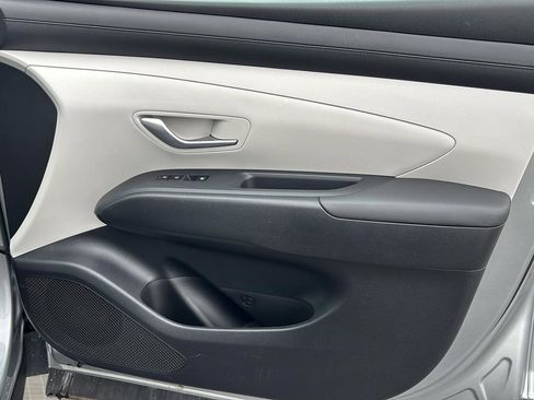 Certified 2025 Hyundai Tucson SE AWD/4WD image 33