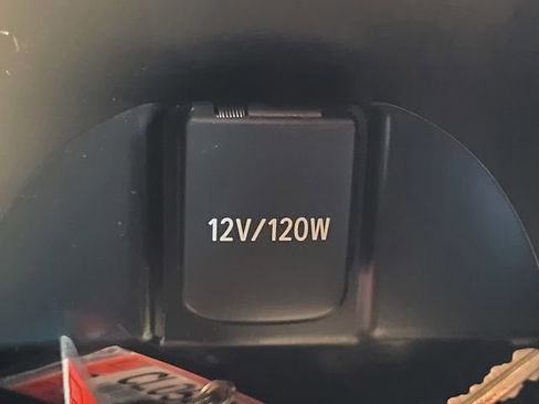 Certified 2019 Toyota C-HR XLE image 16