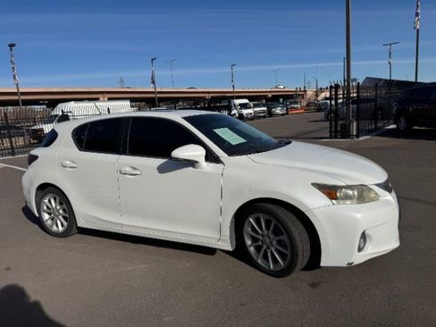 Used 2013 Lexus CT 200h w/ Premium Pkg w/Navigation image 11