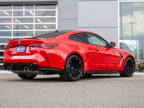 Used 2026 BMW M4 Coupe w/ Executive Package RWD image 10