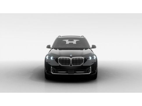 New 2026 BMW X5 xDrive40i w/ Premium Package AWD/4WD image 3