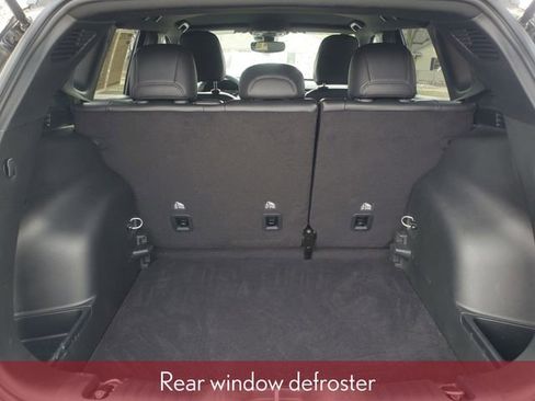 Used 2024 Jeep Compass Limited AWD/4WD image 11