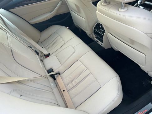 Used 2019 BMW 540i xDrive 540i xDrive AWD 4dr Sedan image 7