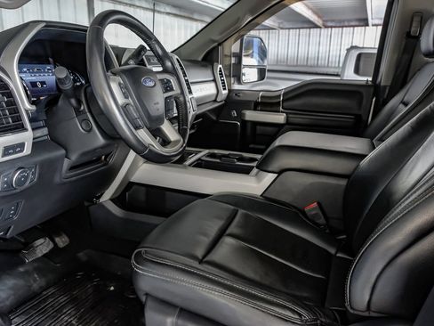 Used 2020 Ford F250 Lariat w/ Lariat Ultimate Package AWD/4WD image 14