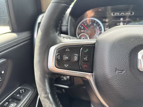 Used 2019 RAM 1500 Laramie AWD/4WD image 20