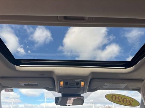 Used 2020 Toyota Highlander Limited image 44