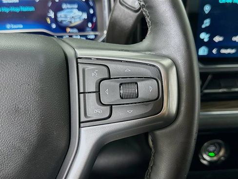 Used 2024 Chevrolet Silverado 1500 LT AWD/4WD image 23