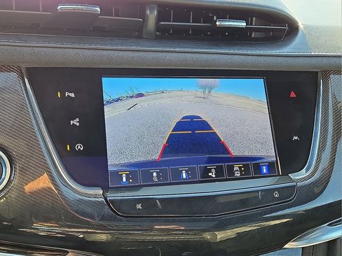 Used 2024 Cadillac XT6 Sport w/ Platinum Package AWD/4WD image 28