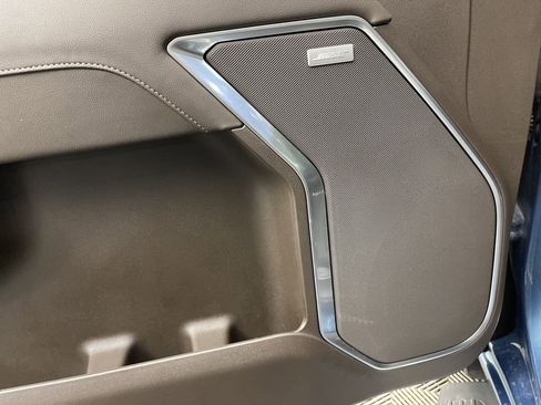 Used 2024 GMC Sierra 1500 SLT w/ SLT Premium Plus Package image 22