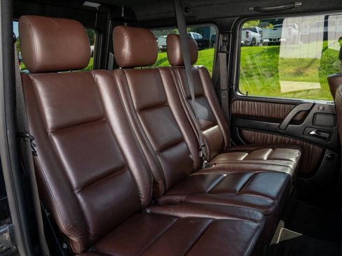 Used 2015 Mercedes-Benz G 63 AMG 4MATIC image 49