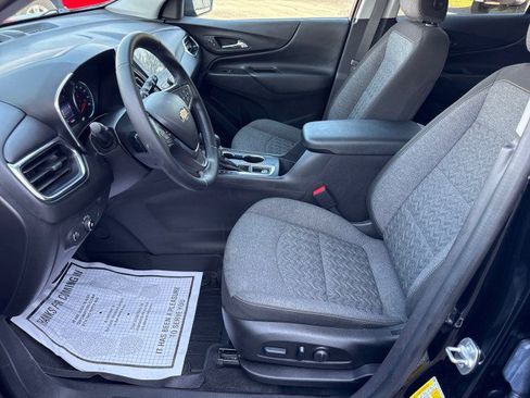 Used 2024 Chevrolet Equinox LT w/ LPO, Floor Liner Package FWD image 15