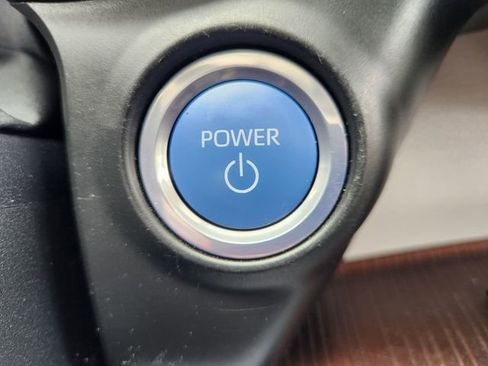 Certified 2023 Toyota Sienna LE FWD image 20