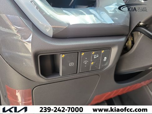 New 2027 Kia Seltos S FWD image 21