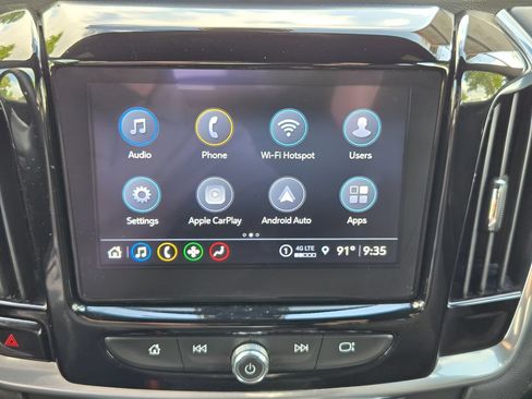 Used 2023 Chevrolet Traverse LT AWD/4WD image 14