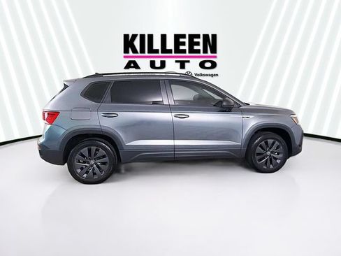 Used 2024 Volkswagen Taos S FWD image 8