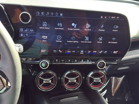 Used 2025 Chevrolet Blazer EV RS w/ Super Cruise Package image 19