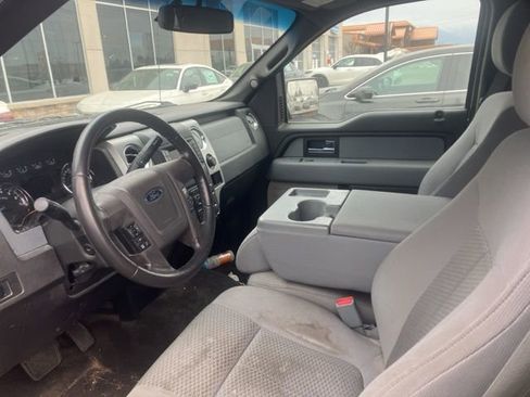 Used 2014 Ford F150 XLT w/ XLT Convenience Package image 2