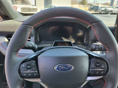New 2026 Ford Explorer ST-Line w/ ST-Line Street Pack AWD/4WD image 16
