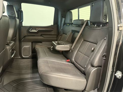 Used 2024 Chevrolet Silverado 1500 High Country AWD/4WD image 15