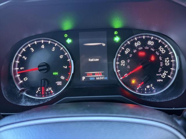 Certified 2022 Toyota RAV4 XLE Premium AWD/4WD image 25