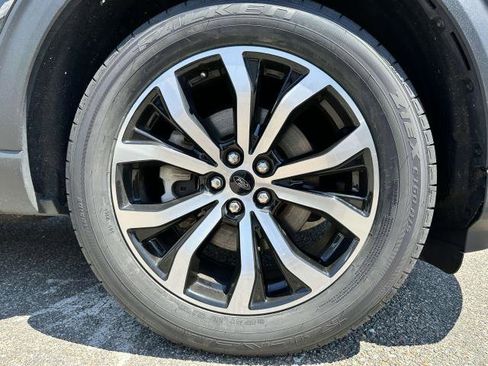 Used 2022 Ford Explorer ST-Line image 7