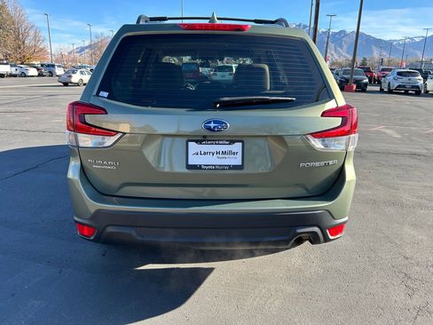 Used 2020 Subaru Forester Base w/ Alloy Wheel Package image 4