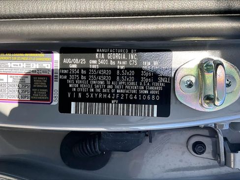 Certified 2026 Kia Sorento EX w/ EX Premium Package FWD image 32