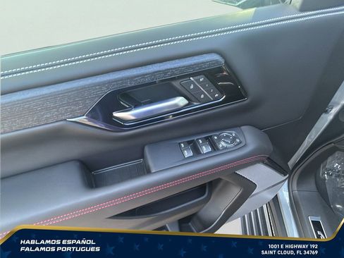 Certified 2026 GMC Yukon AT4 Ultimate AWD/4WD image 11