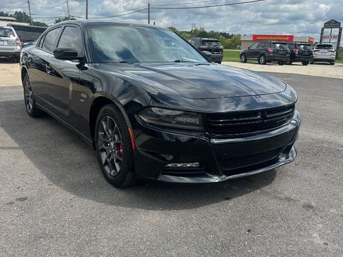 Used 2018 Dodge Charger GT AWD/4WD image 3