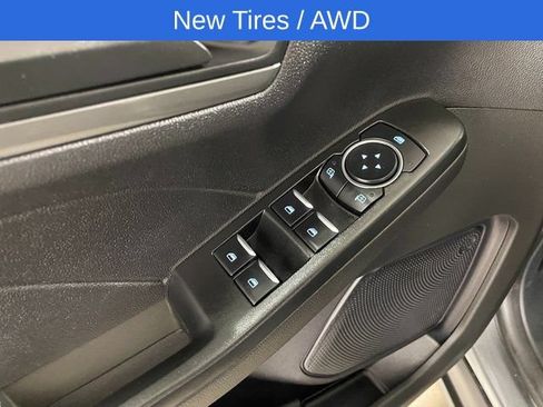 Used 2024 Ford Escape Active AWD/4WD image 19