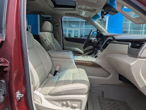 Used 2018 GMC Yukon Denali w/ Denali Ultimate Package AWD/4WD image 45