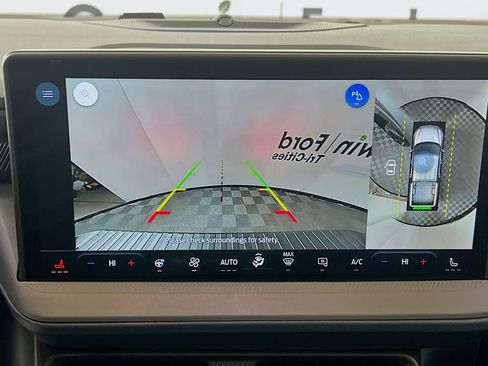 New 2026 Ford Maverick Lariat w/ Black Appearance Package image 21