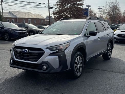 New 2025 Subaru Outback Premium image 5