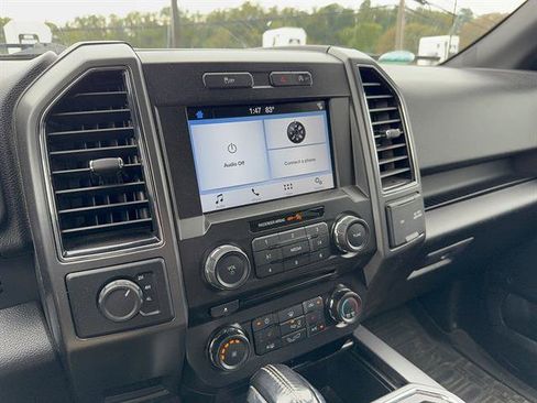 Used 2018 Ford F150 XLT w/ Equipment Group 302A Luxury AWD/4WD image 7