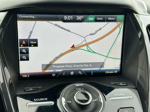 Used 2015 Ford Escape Titanium image 22