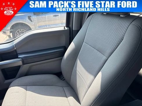 Used 2017 Ford F250 XLT w/ XLT Premium Package AWD/4WD image 9