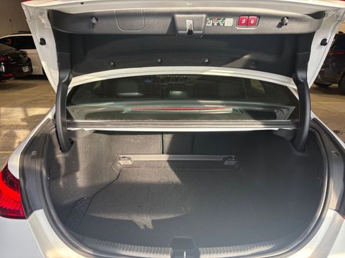 Used 2024 Mercedes-Benz C 300 Sedan image 32