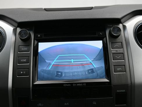 Used 2017 Toyota Tundra SR5 image 22