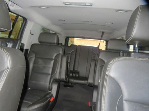 Used 2019 GMC Yukon XL Denali AWD/4WD image 52