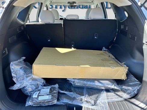 New 2026 Hyundai Tucson SE image 19