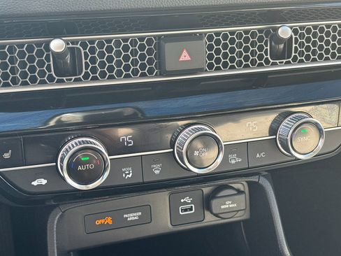 Certified 2024 Honda Civic EX image 20